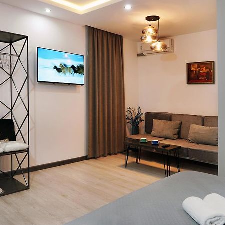 Hotel Varla คูทายสิ ภายนอก รูปภาพ