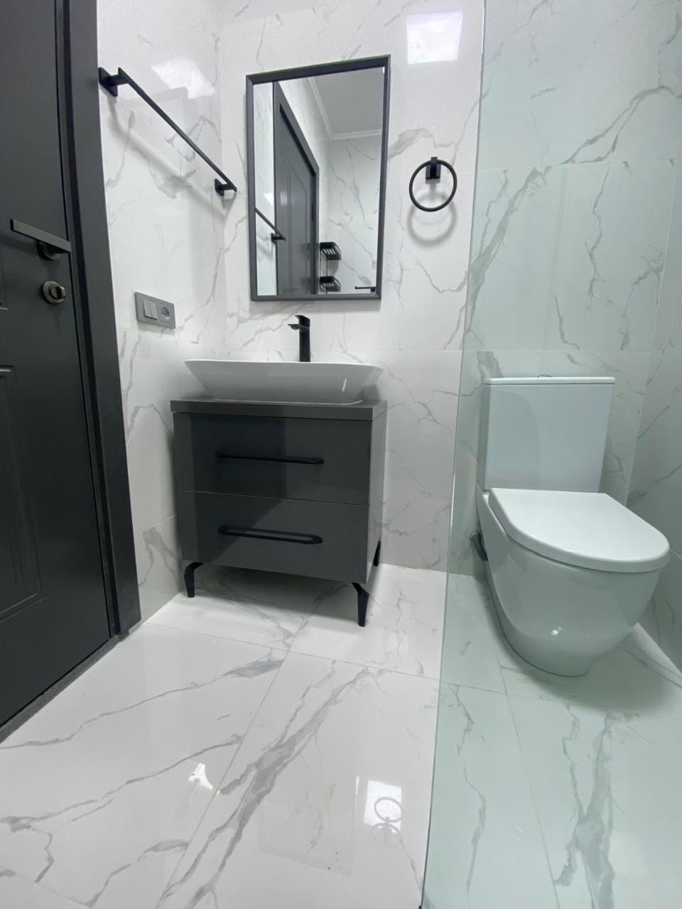 Hotel Varla คูทายสิ ภายนอก รูปภาพ